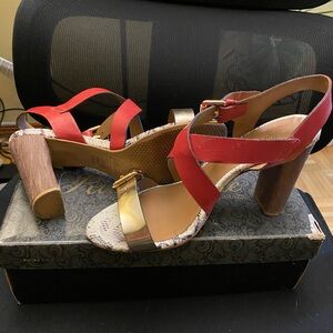 Comfortable Brazilian leather strap shoes by Rio Couture, wore once to wedding